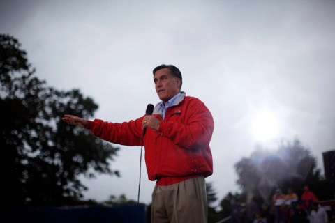 U.S. Republican presidential nominee and former Massachusetts Governor Mitt Romney speaks at campaign rally at Lake Erie College in Painesville, Ohio