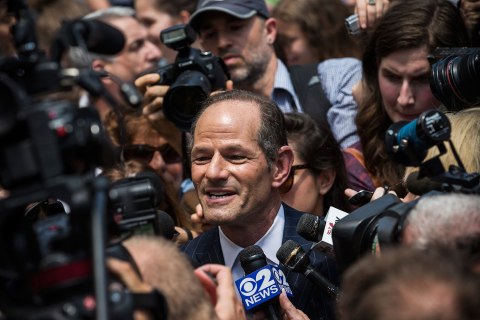 Eliot Spitzer Collects Signatures For NYC Comptroller Run